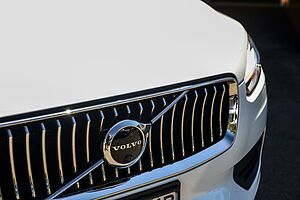 Volvo  XC90 Momentum, D5 AWD (173 kW), Seven individual seats