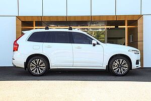 Volvo  XC90 Momentum, D5 AWD (173 kW), Seven individual seats