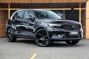 Volvo  XC40 Black Edition Ultra, B4 AWD Mild hybrid, Petrol