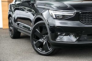 Volvo  XC40 Black Edition Ultra, B4 AWD Mild hybrid, Petrol