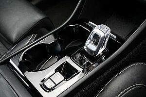 Volvo  XC40 Inscription, T4 Petrol AWD (140 kW)