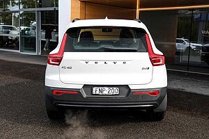 Volvo  XC40 Ultra, B4 AWD Mild hybrid, Petrol, Dark
