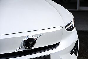Volvo  EX40 Ultra, Single Motor Extended Range, Electric