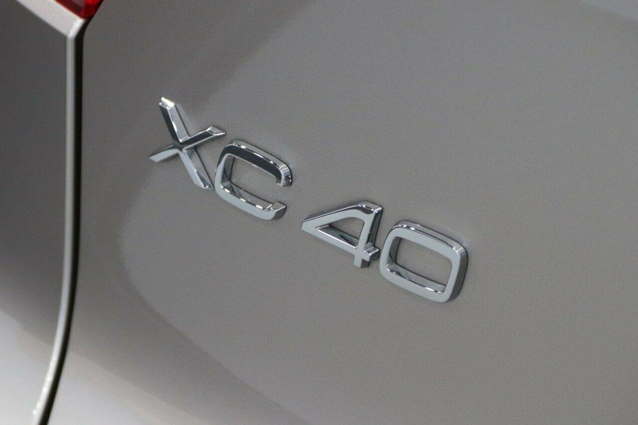 Volvo  XZ MY24 Recharge AWD Twin Pure Electric