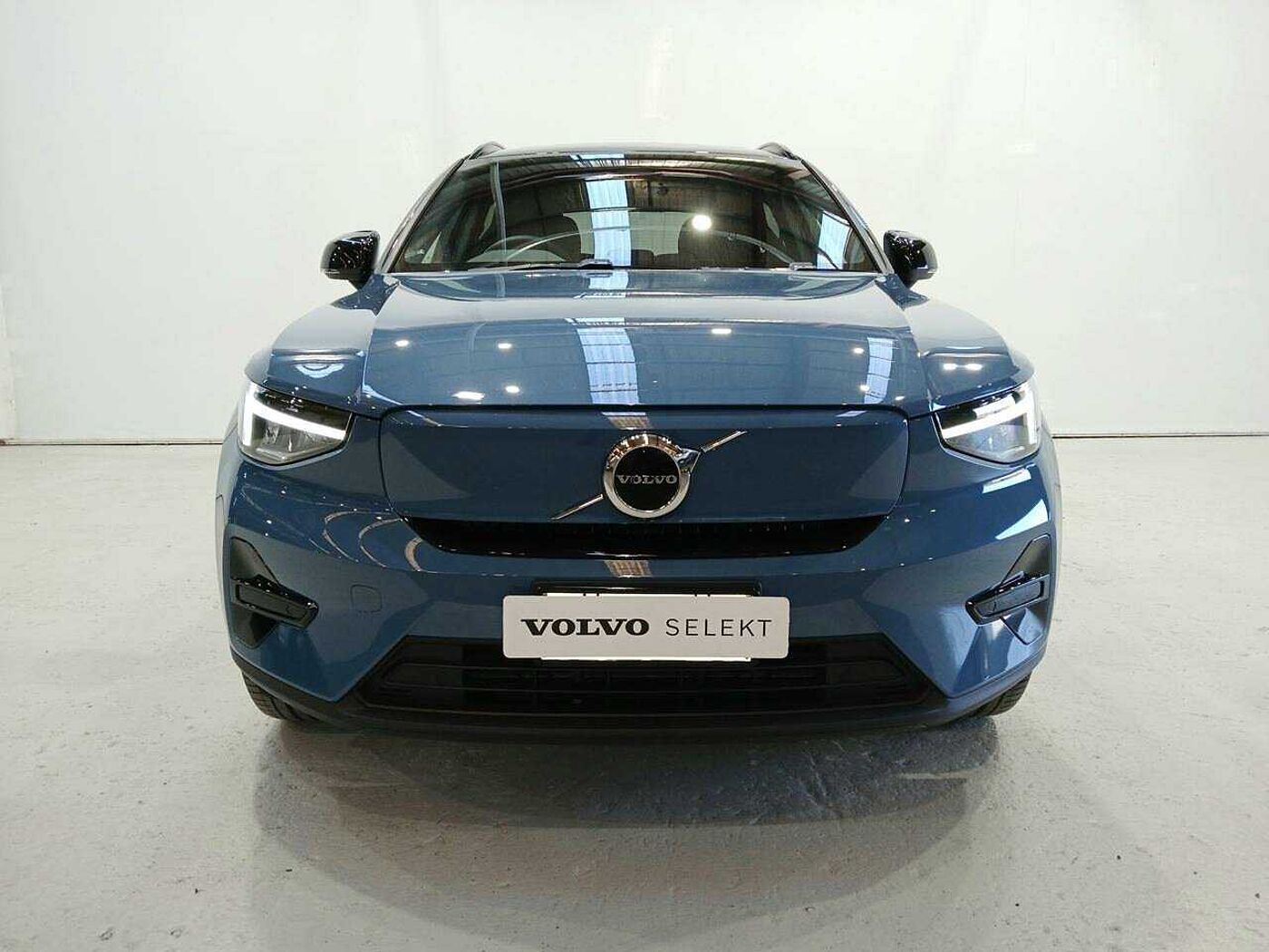 Volvo  XC40 Recharge Plus, Single Motor, Electric