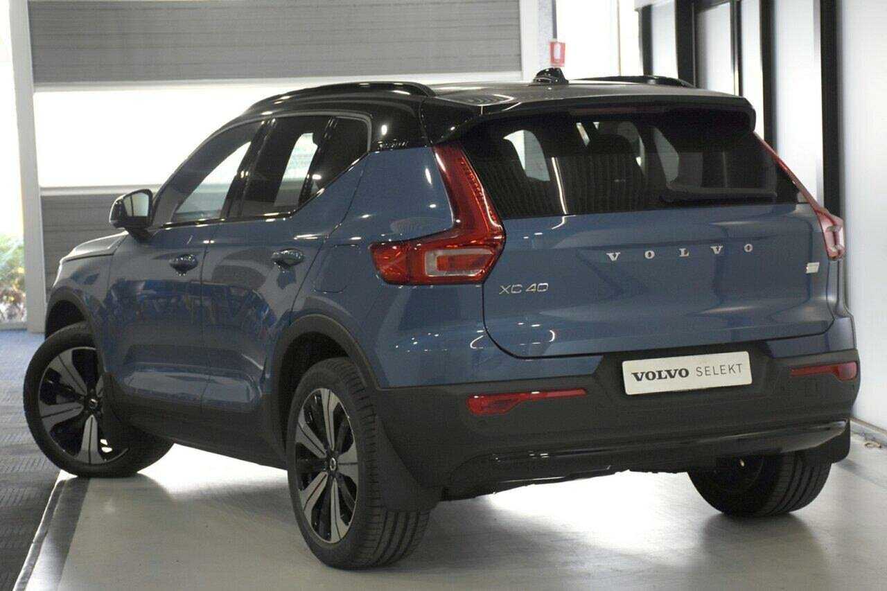 Volvo  XZ MY23 Recharge Pure Electric