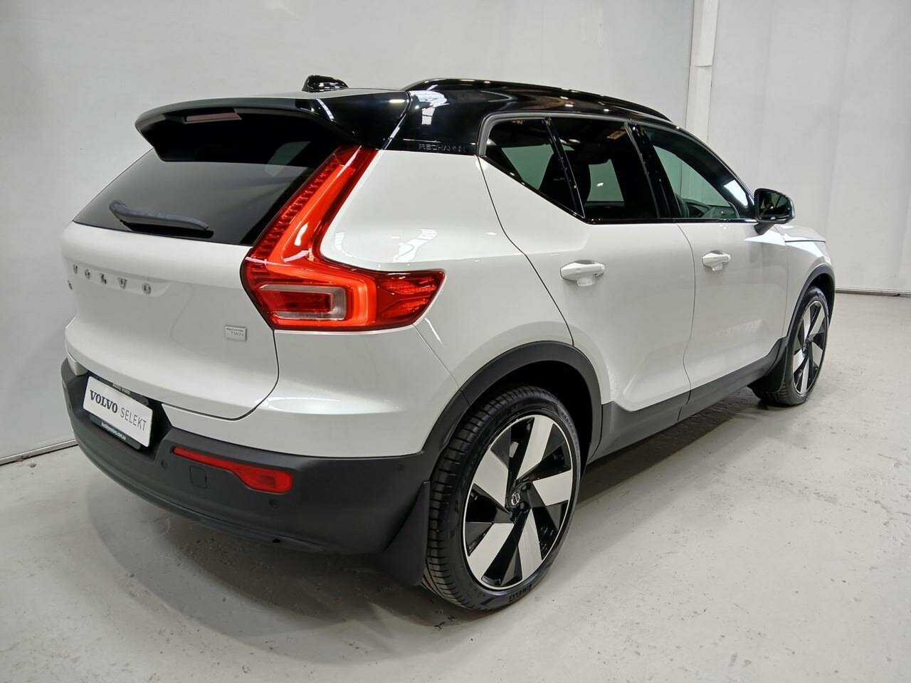 Volvo  XC40 Recharge Ultimate, Twin Motor, Electric