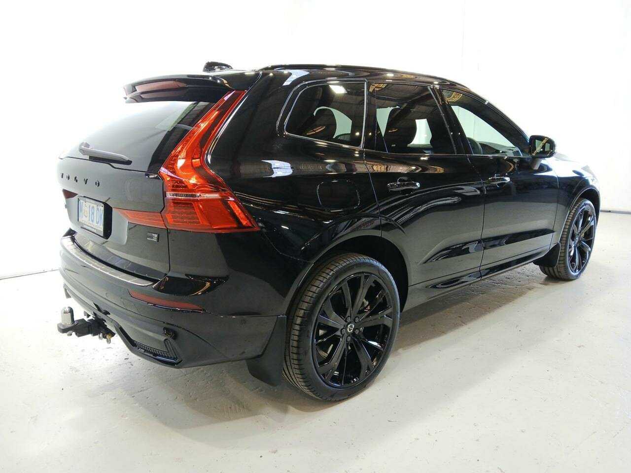 Volvo  UZ MY24 Recharge T8 Black Edition AWD Plug-In Hybrid