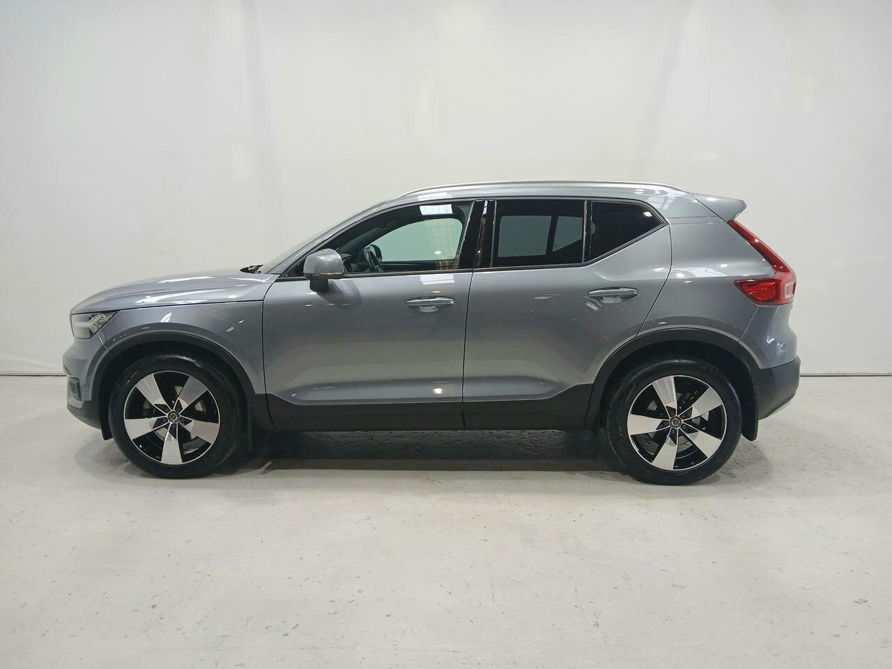 Volvo  XC40 T4 Momentum