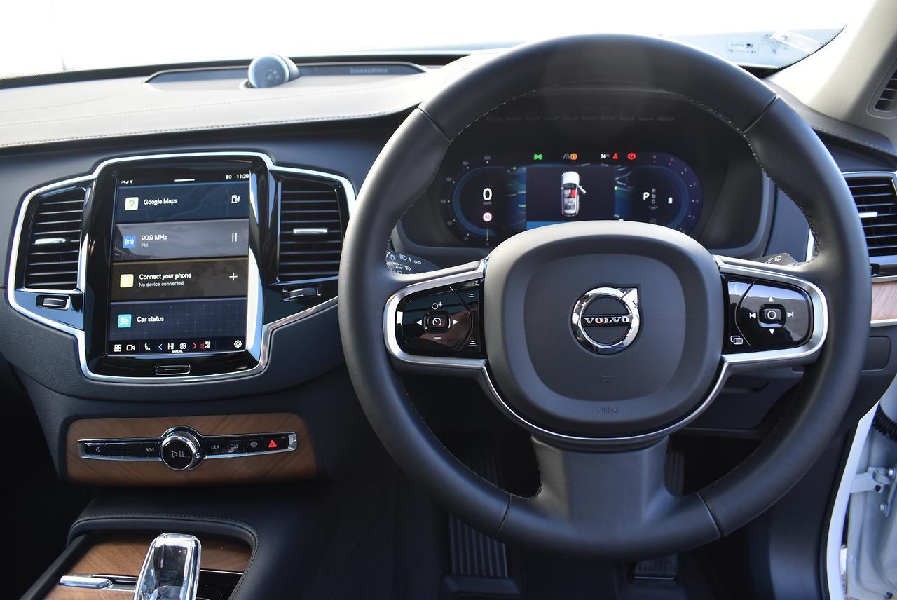 Volvo  XC90 Ultimate, B5 AWD Mild hybrid, Petrol, Bright, 7 Seats