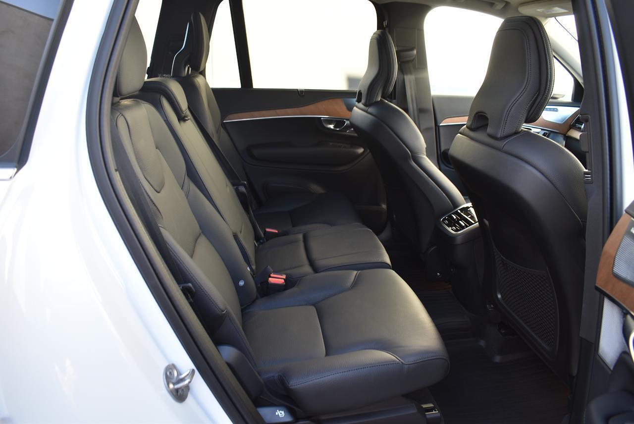 Volvo  XC90 Ultimate, B5 AWD Mild hybrid, Petrol, Bright, 7 Seats
