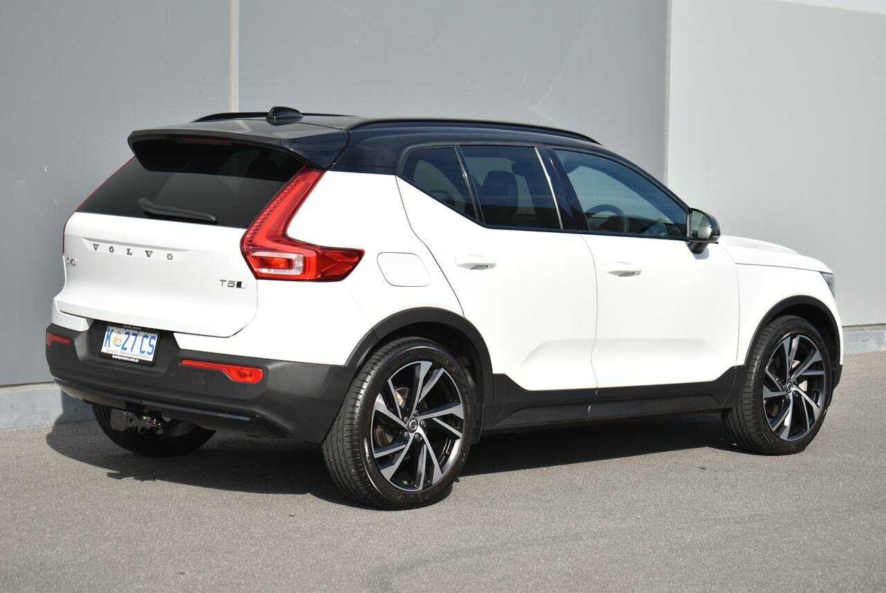 Volvo  XC40 R-Design, T5 AWD automatic