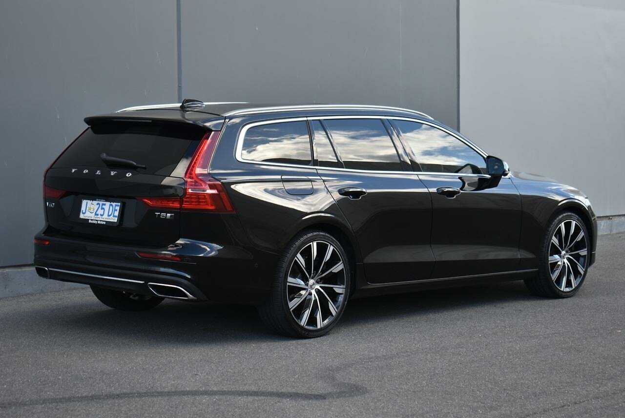 Volvo  V60 T5 Inscription AWD