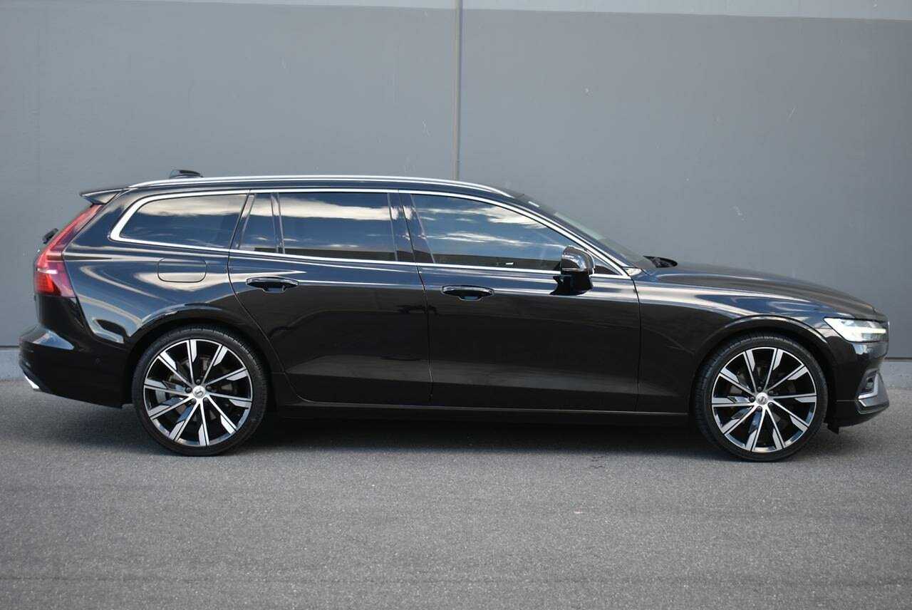 Volvo  V60 T5 Inscription AWD