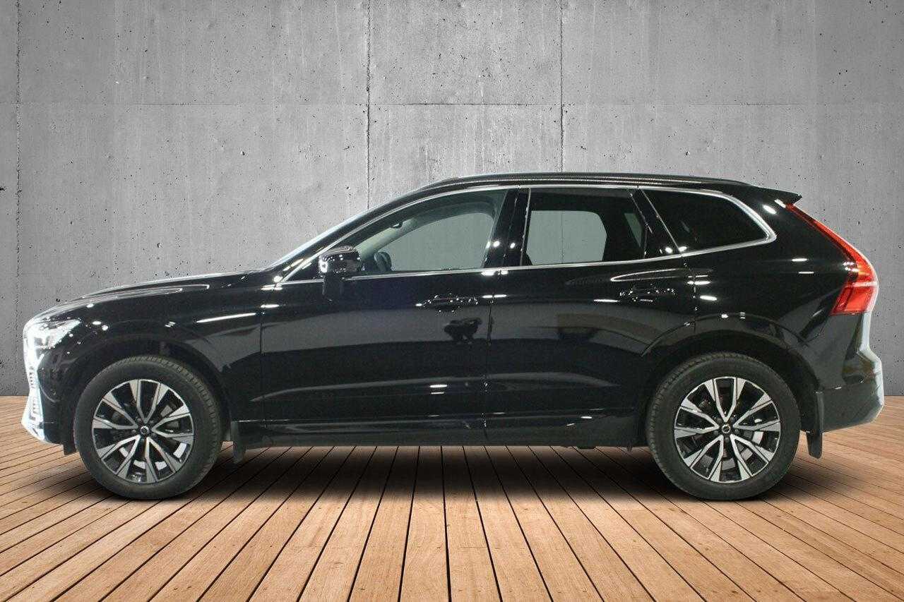 Volvo  XC60 Plus, B5 Mild Hybrid, Petrol