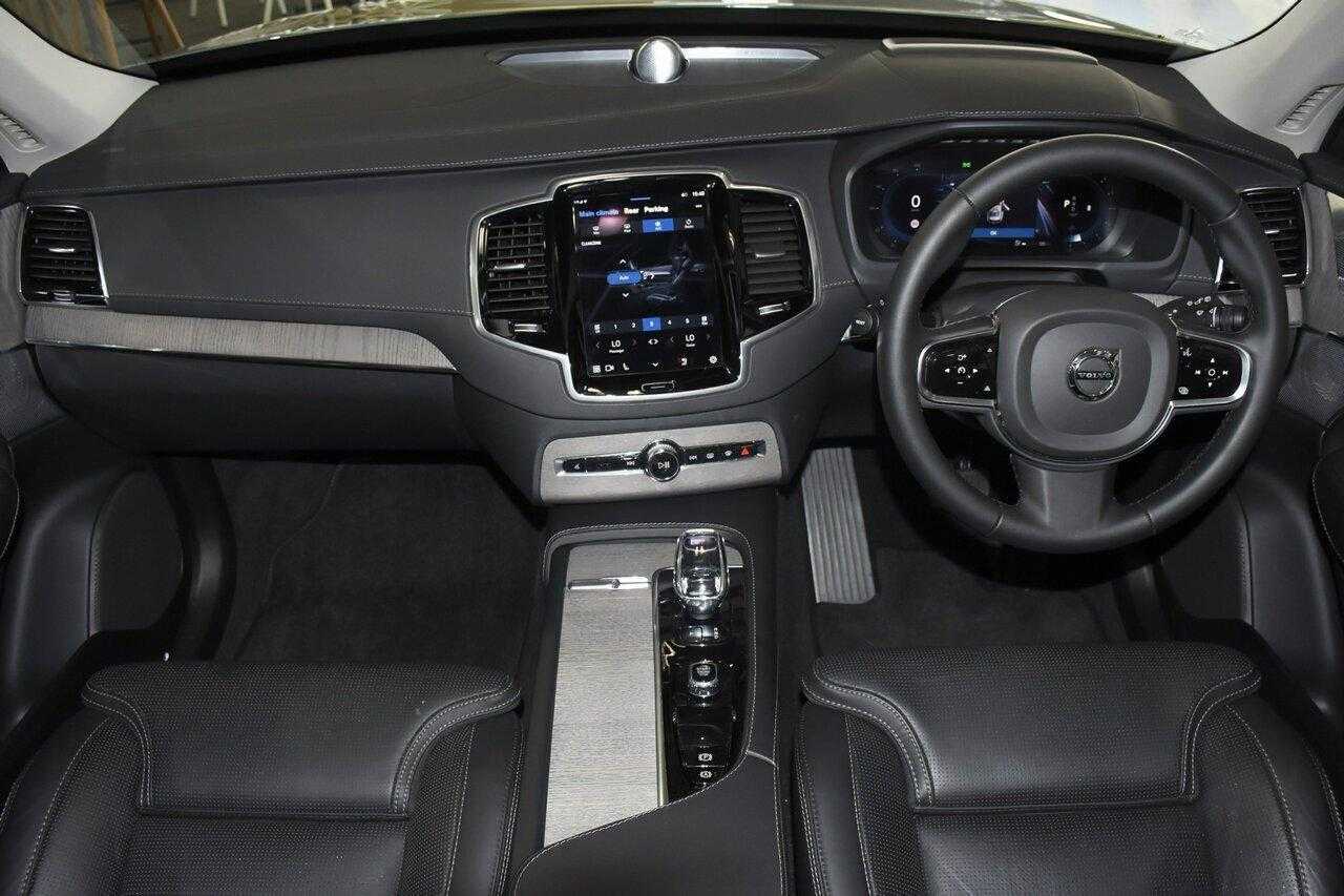 Volvo  XC90 Ultimate, B6 AWD Mild hybrid, Petrol, Bright, 7 Seats