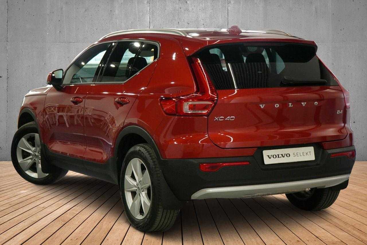 Volvo  XC40 Plus, B4 Mild Hybrid, Petrol