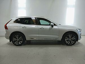 Volvo  XC60 Ultimate, B5 Mild Hybrid, Petrol, Bright