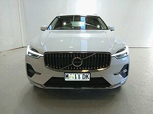 Volvo  XC60 Ultimate, B5 Mild Hybrid, Petrol, Bright