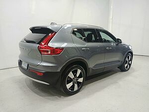 Volvo  XC40 T4 Momentum