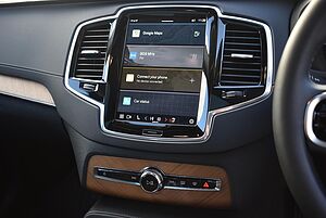 Volvo  XC90 Ultimate, B5 AWD Mild hybrid, Petrol, Bright, 7 Seats