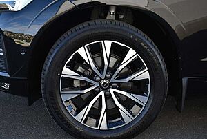 Volvo  XC60 Plus, B5 Mild Hybrid, Petrol