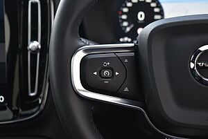 Volvo  XC40 R-Design, T5 AWD automatic