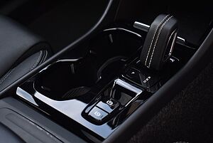 Volvo  XC40 R-Design, T5 AWD automatic