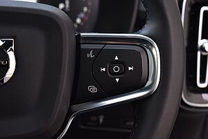 Volvo  XC40 R-Design, T5 AWD automatic