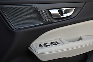 Volvo  V60 T5 Inscription AWD