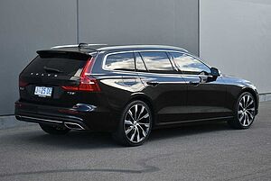 Volvo  V60 T5 Inscription AWD