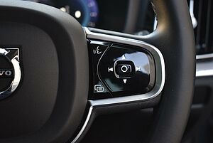 Volvo  V60 Cross Country Ultimate , B5 Mild Hybrid, Petrol