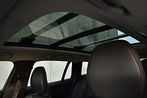 Volvo  V60 Cross Country Ultimate , B5 Mild Hybrid, Petrol
