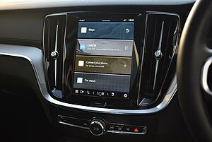 Volvo  V60 Cross Country Ultimate , B5 Mild Hybrid, Petrol