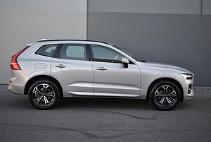 Volvo  UZ MY22 B5 AWD Momentum