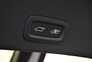 Volvo  XK MY23 Recharge