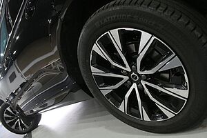 Volvo  XC60 Plus, B5 Mild Hybrid, Petrol