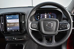 Volvo  XZ MY23 Plus B4