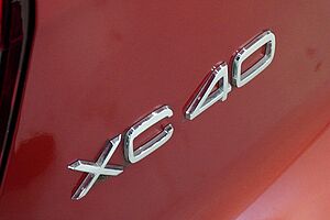Volvo  XC40 Plus, B4 Mild Hybrid, Petrol
