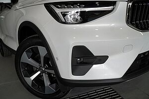 Volvo  XC40 Ultimate, B4 Mild Hybrid, Petrol, Bright