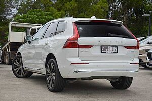 Volvo  XC60 Ultra, B5 AWD Mild hybrid, Petrol, Bright