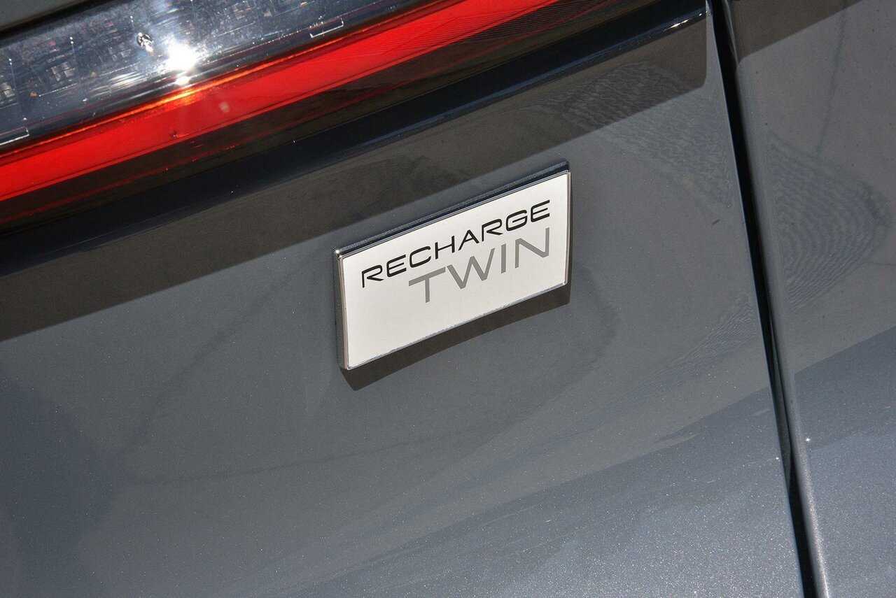 Volvo  C40 Recharge Ultimate, Twin Motor, Electric