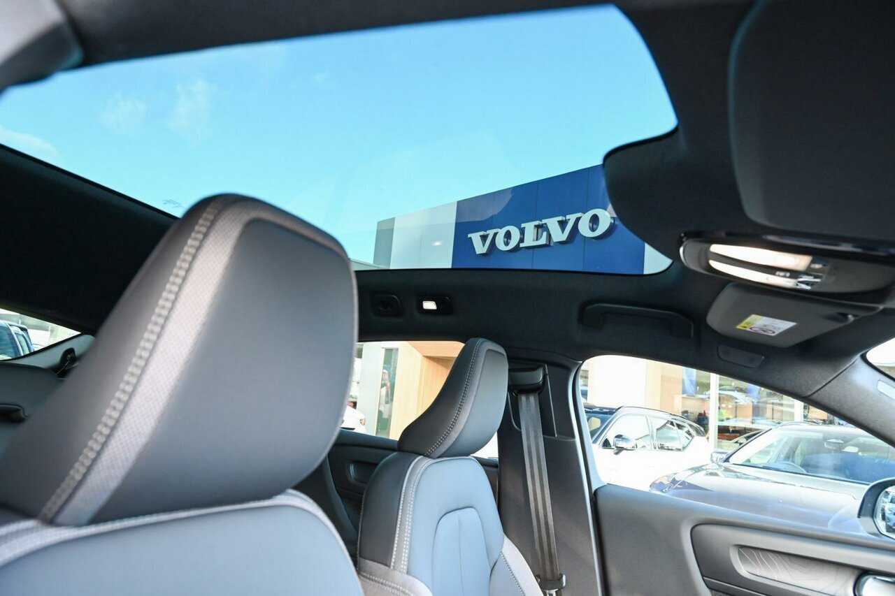 Volvo  XK MY24 Recharge AWD Twin