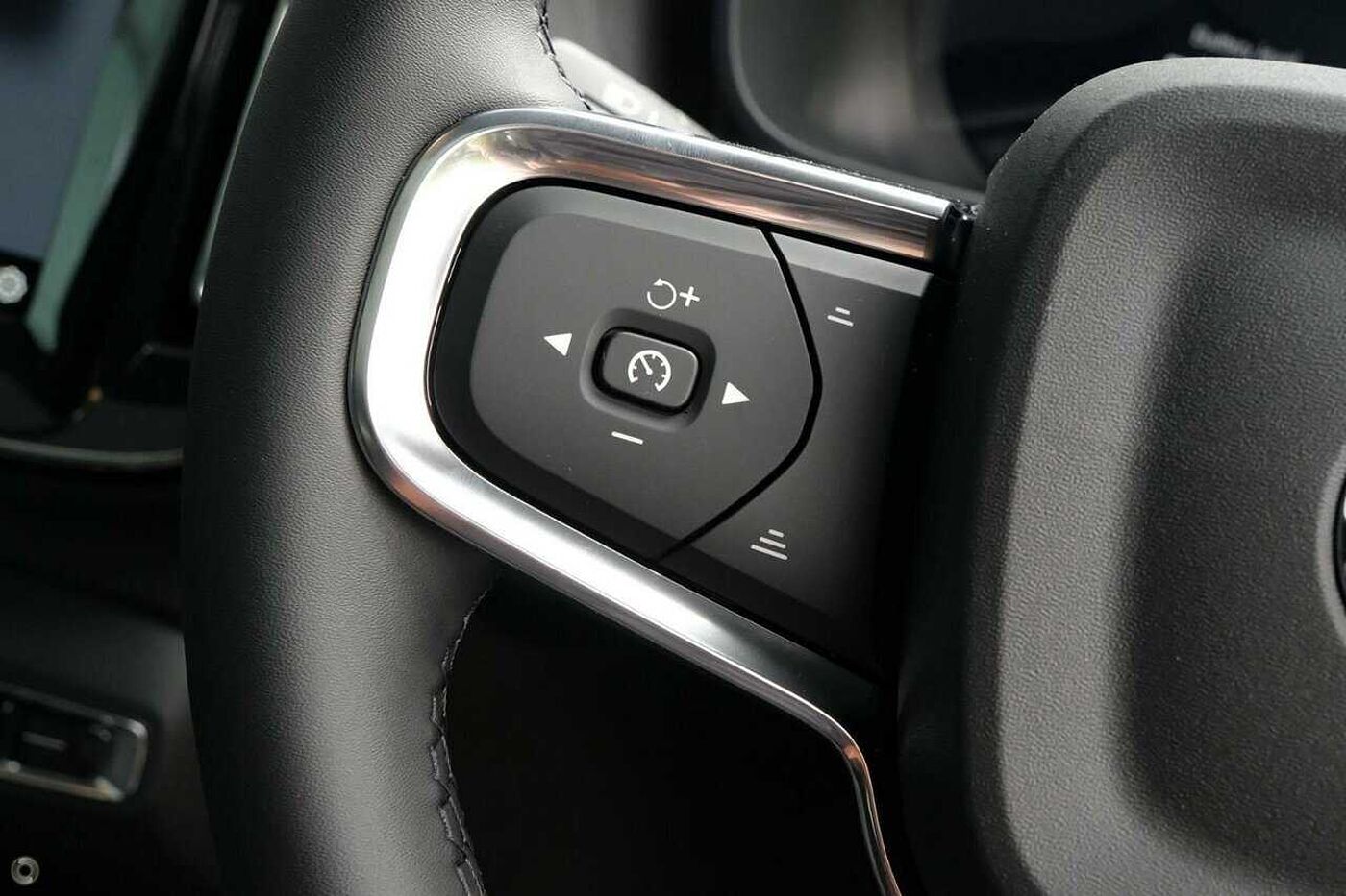Volvo  C40 Recharge Ultimate, Twin Motor, Electric
