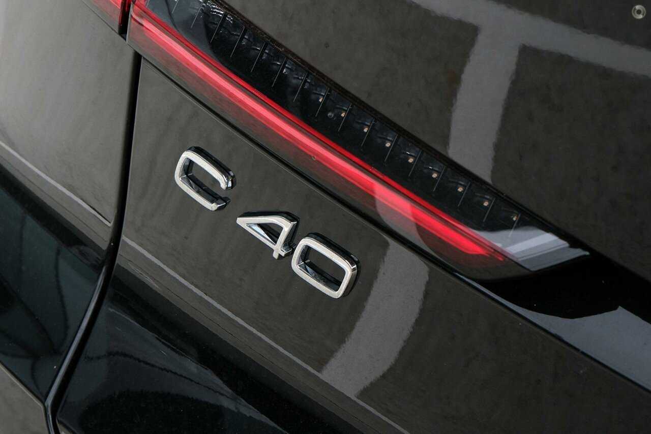 Volvo  C40 Recharge Ultimate, Twin Motor, Electric