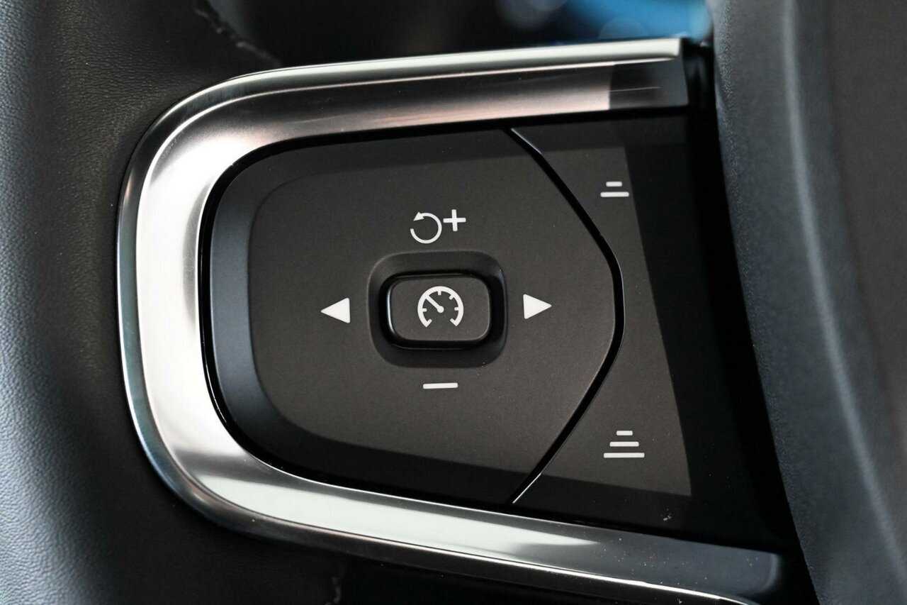 Volvo  C40 Recharge Ultimate, Twin Motor, Electric