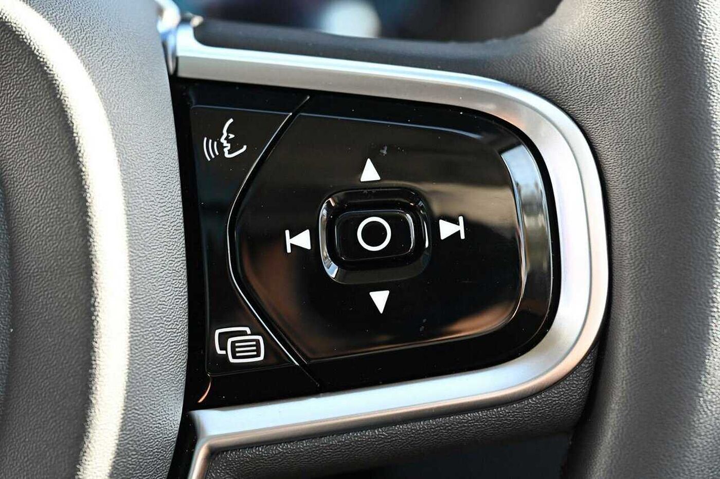 Volvo  XC90 Ultimate, B5 AWD Mild hybrid, Petrol, Bright, 7 Seats