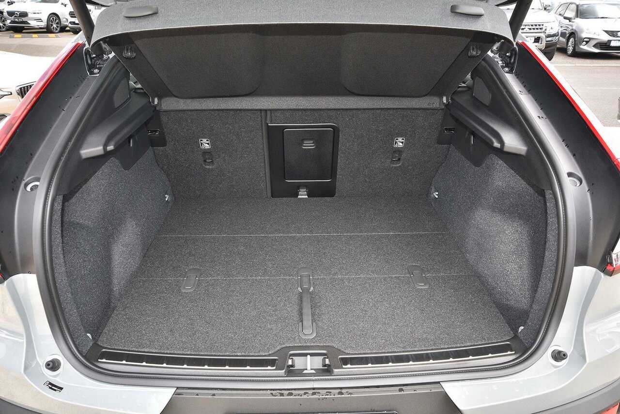 Volvo  XK MY24 Recharge
