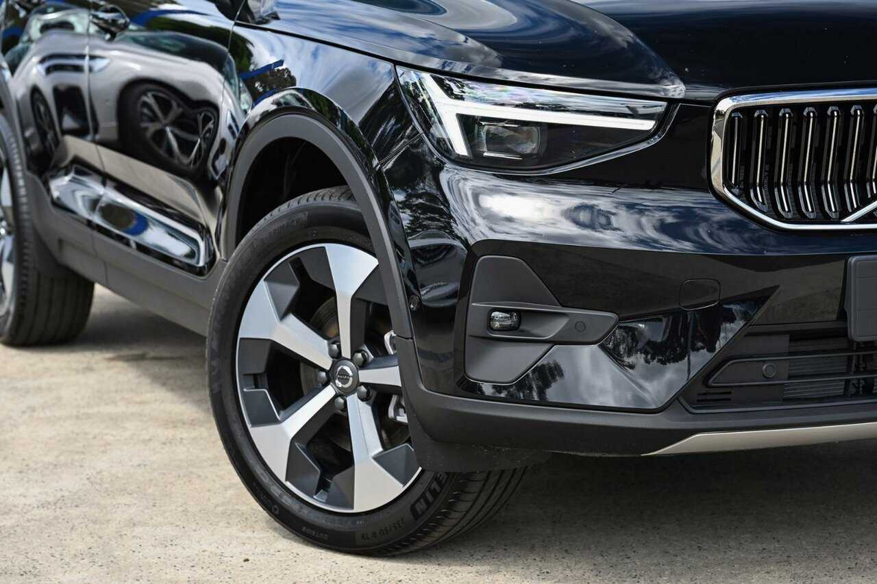 Volvo  XC40 Ultra, B4 AWD Mild hybrid, Petrol, Bright