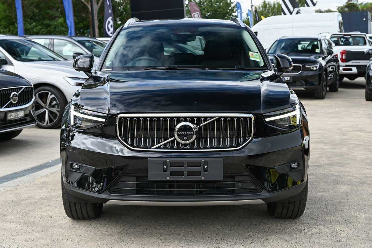 Volvo  XC40 Ultra, B4 AWD Mild hybrid, Petrol, Bright